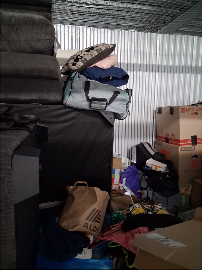 10 x 10 storage unit in Kissimmee, FL