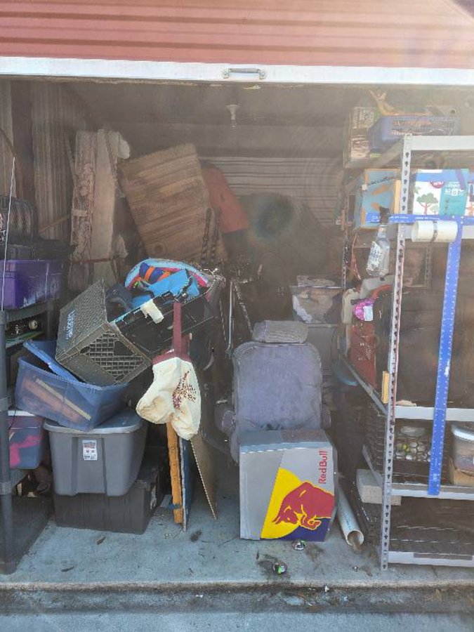 10 x 15 storage unit in Chesapeake, VA