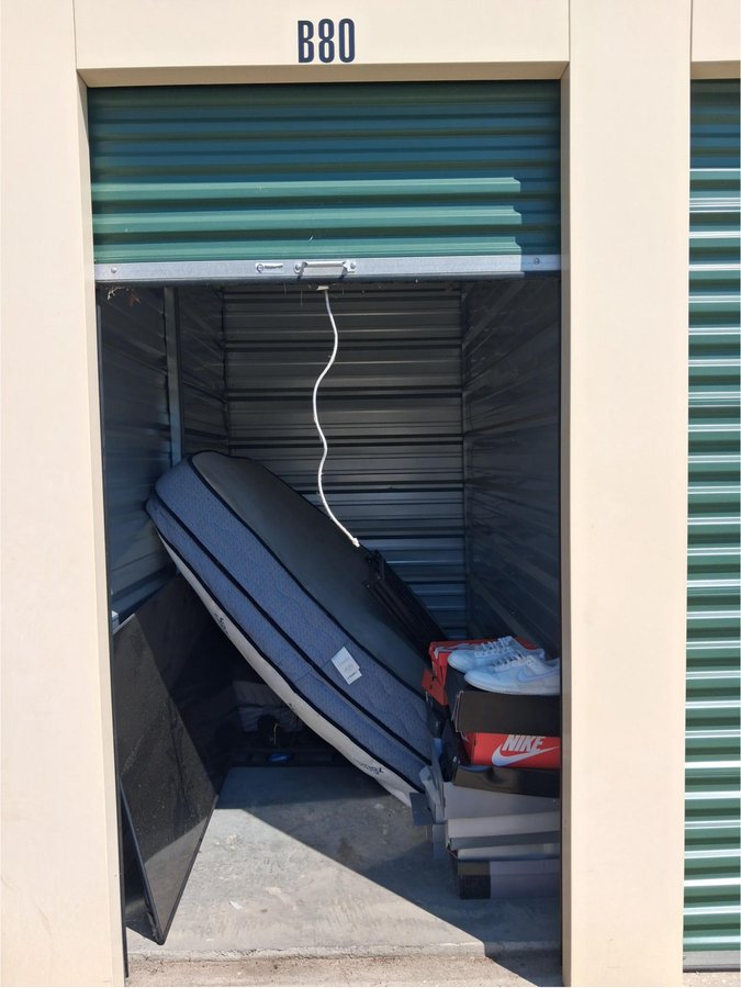 5 x 10 storage unit in Evansville, IN