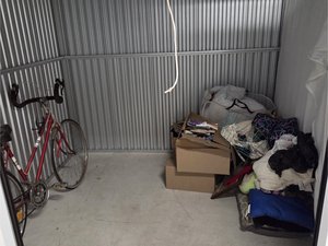 10 x 8 storage unit in Lansing, MI