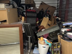 10 x 10 storage unit in San Jose, CA