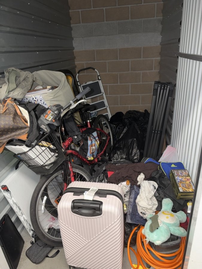 5 x 10 storage unit in San Jose, CA