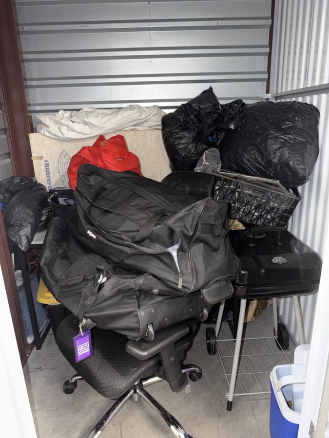 5 x 5 storage unit in San Jose, CA