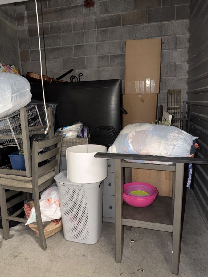 7 x 10 storage unit in San Jose, CA