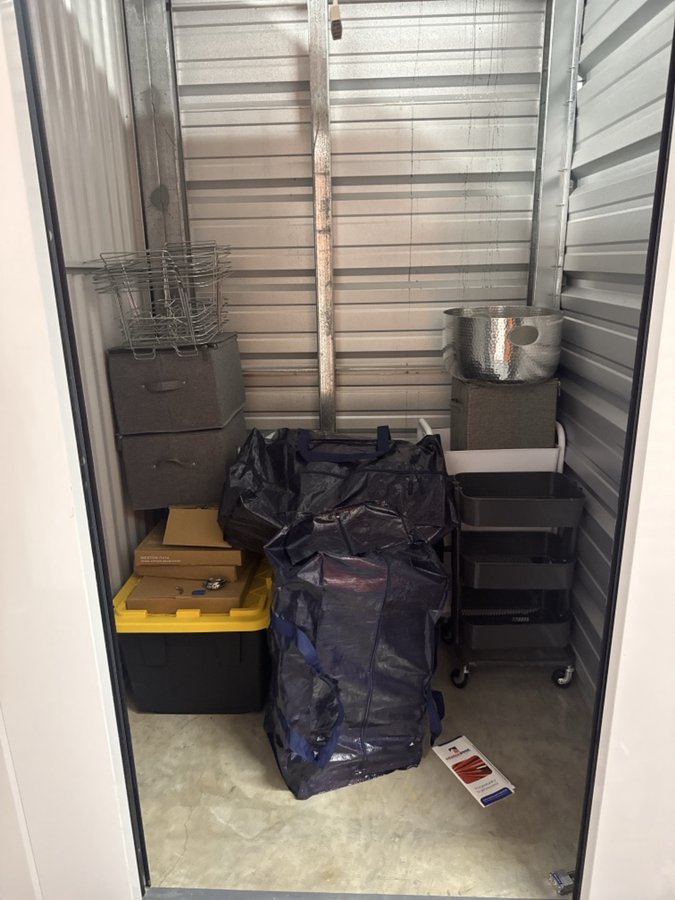5 x 5 storage unit in Berkeley Heights, NJ