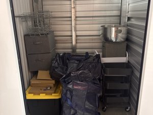 5 x 5 storage unit in Berkeley Heights, NJ