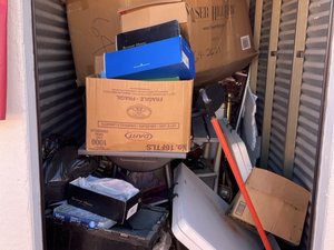 5 x 10 storage unit in Indianapolis, IN