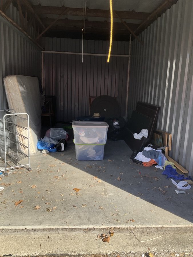 10 x 20 storage unit in Indianapolis, IN