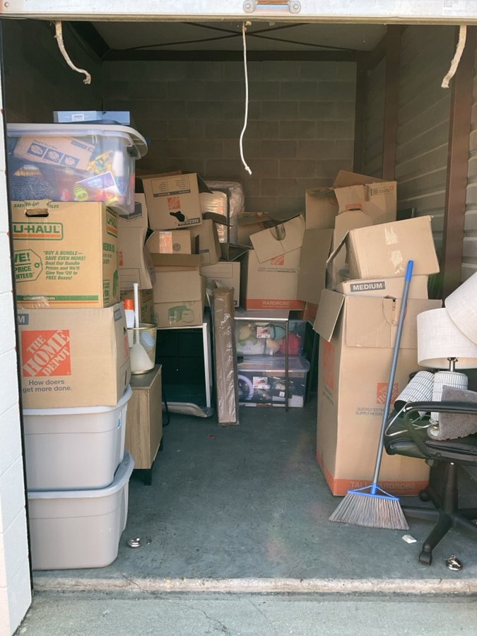 10 x 15 storage unit in Indianapolis, IN