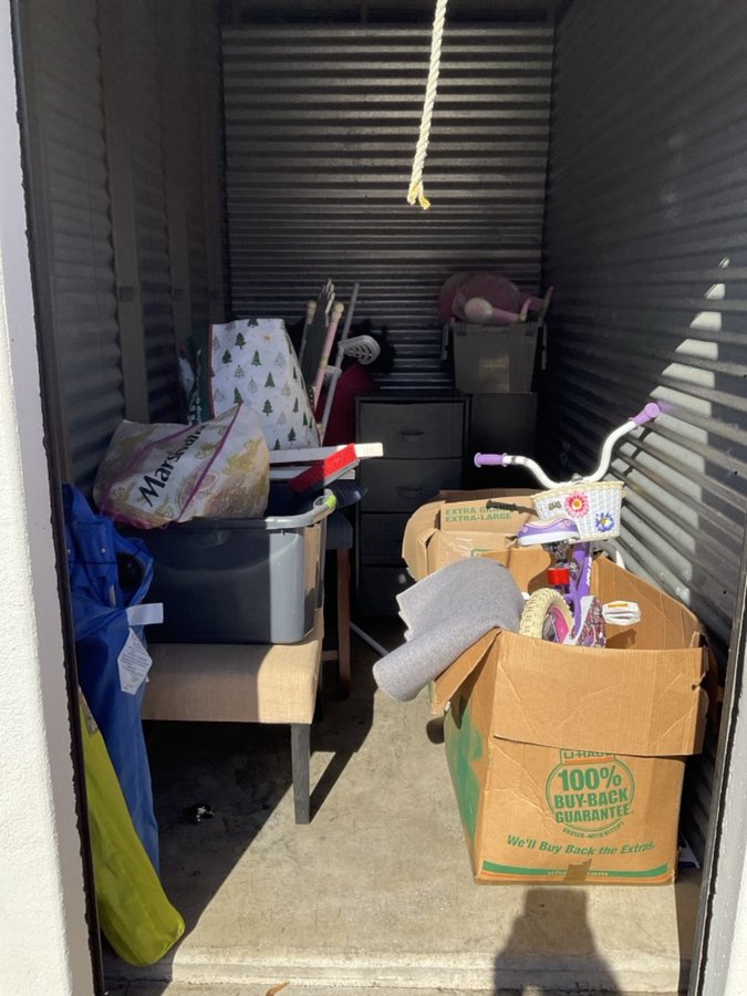 5 x 10 storage unit in Indianapolis, IN