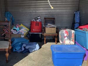 10 x 10 storage unit in Indianapolis, IN