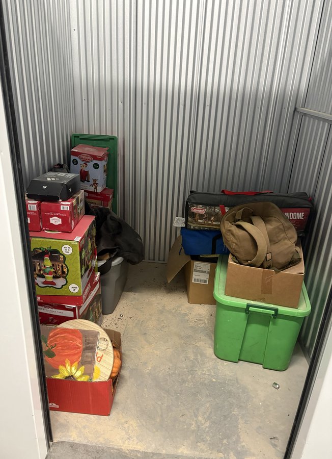 5 x 5 storage unit in Titusville, FL
