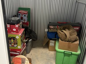 5 x 5 storage unit in Titusville, FL