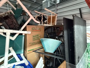 10 x 10 storage unit in Kissimmee, FL