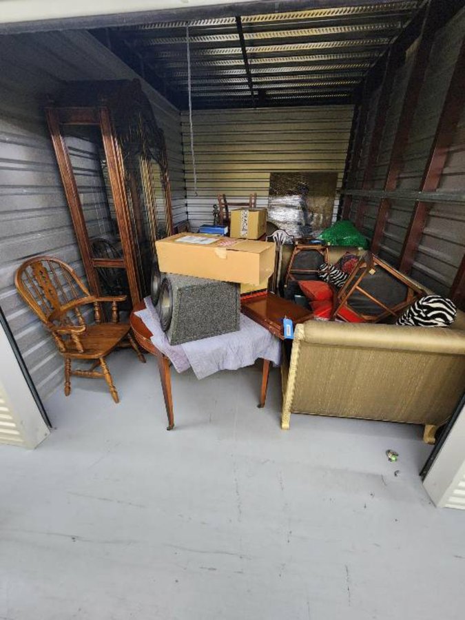 10 x 15 storage unit in Midlothian, VA