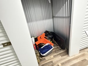 5 x 5 storage unit in East Windsor, CT