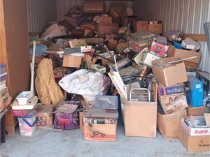 10 x 25 storage unit in Evansville, IN