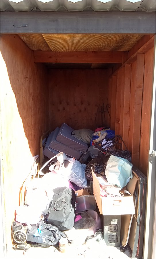 5 x 10 storage unit in Modesto, CA