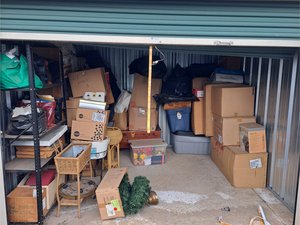 10 x 10 storage unit in Freehold, NJ