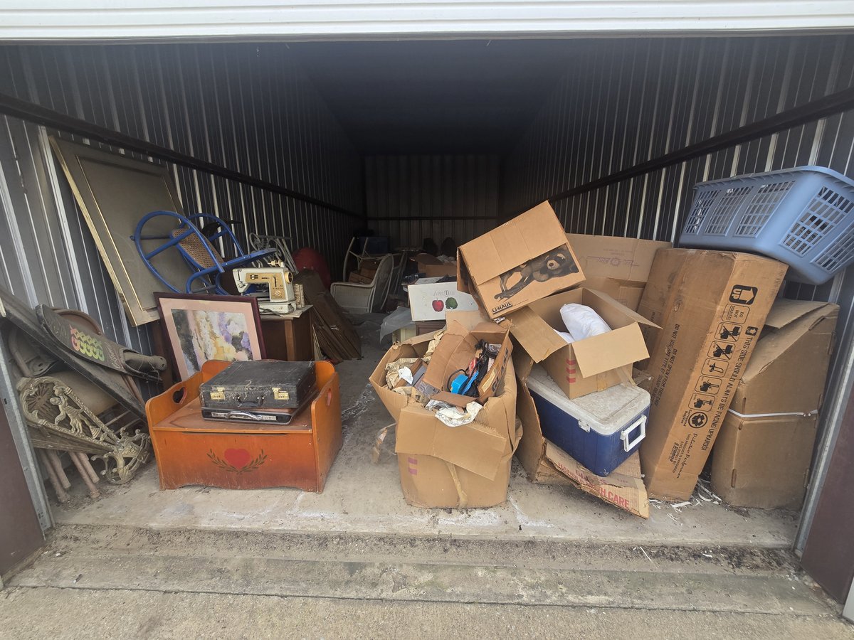 12 x 30 storage unit in Greenville, TX