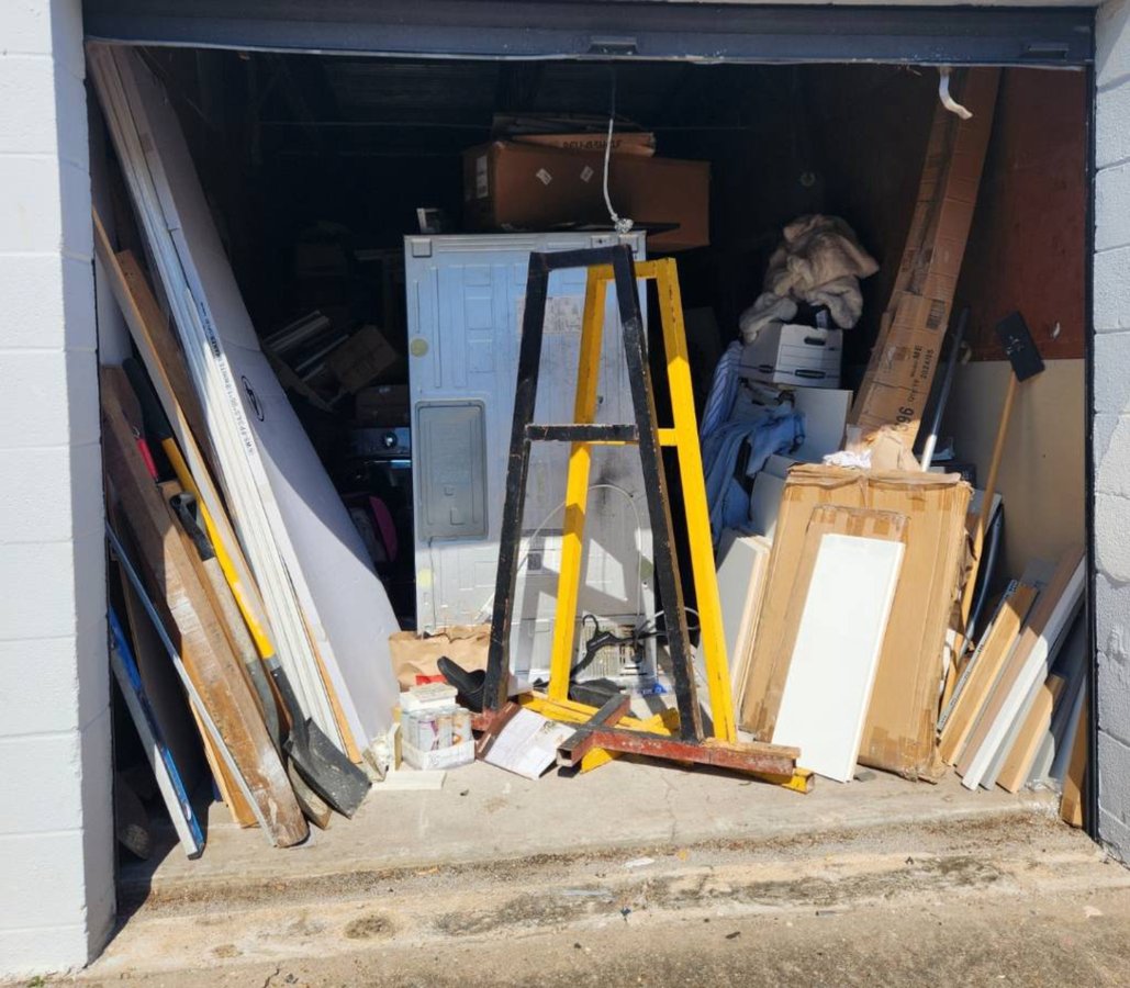 10 x 25 storage unit in Houston, TX