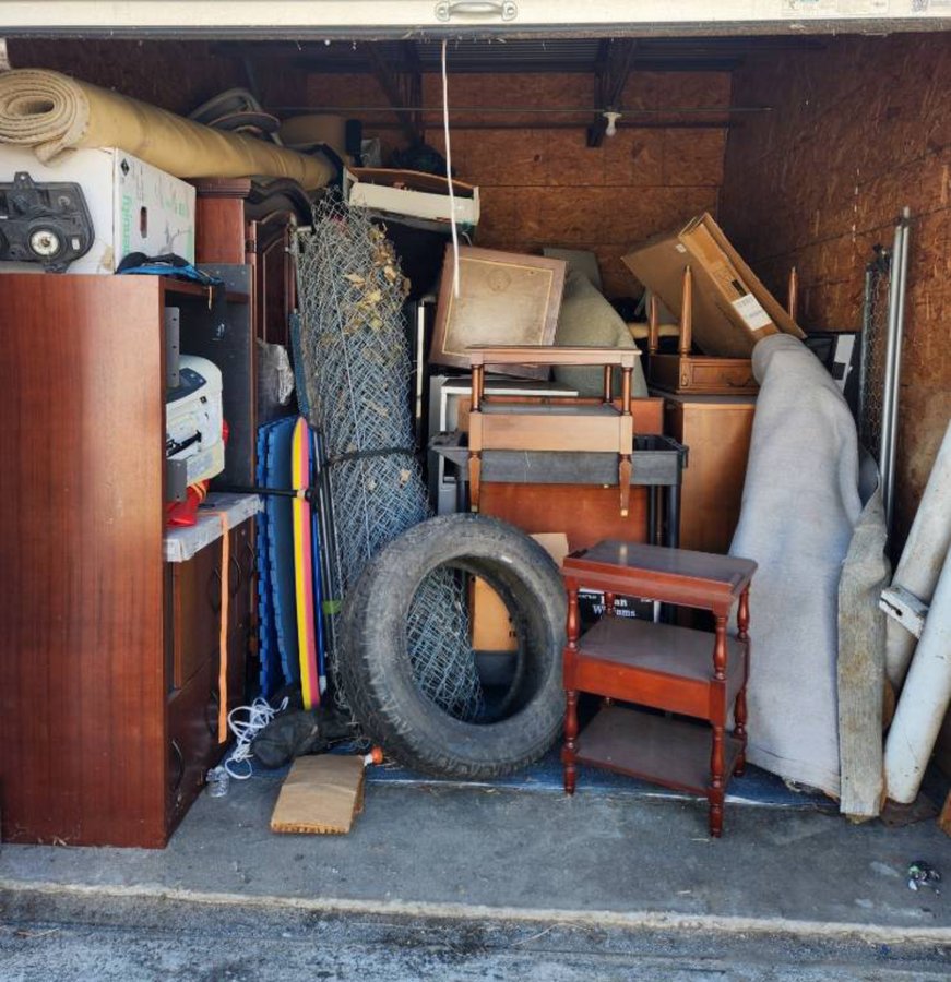 10 x 15 storage unit in Houston, TX