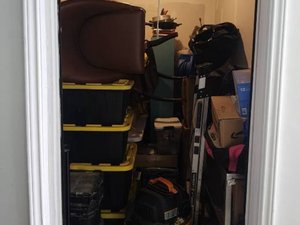 6 x 10 storage unit in Houston, TX