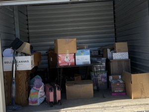 10 x 10 unit in Dyersburg