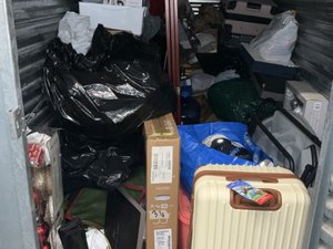 5 x 10 storage unit in Sunland, CA