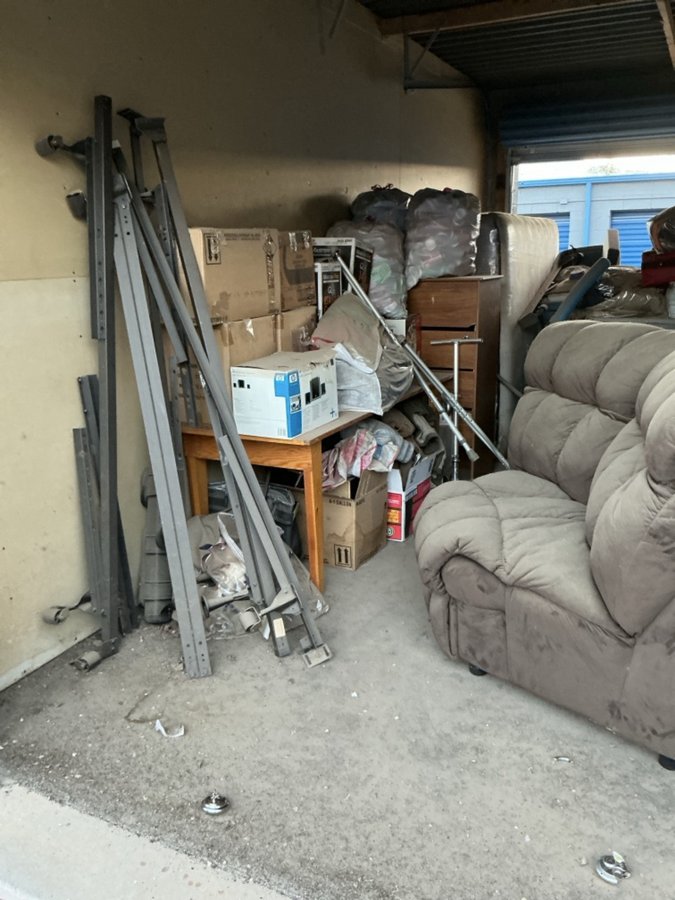 10 x 20 storage unit in Albuquerque, NM