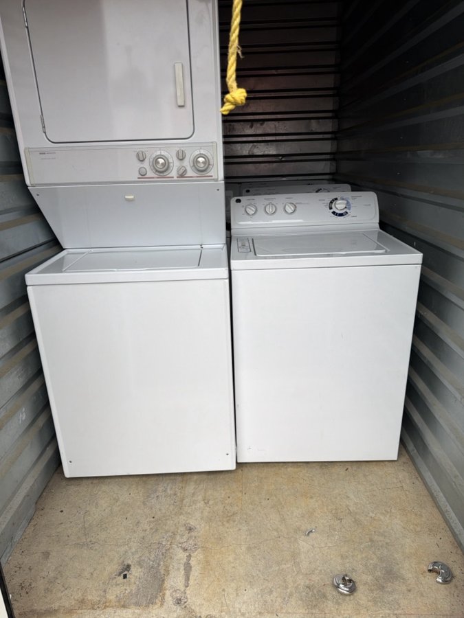 5 x 10 storage unit in Richmond, VA