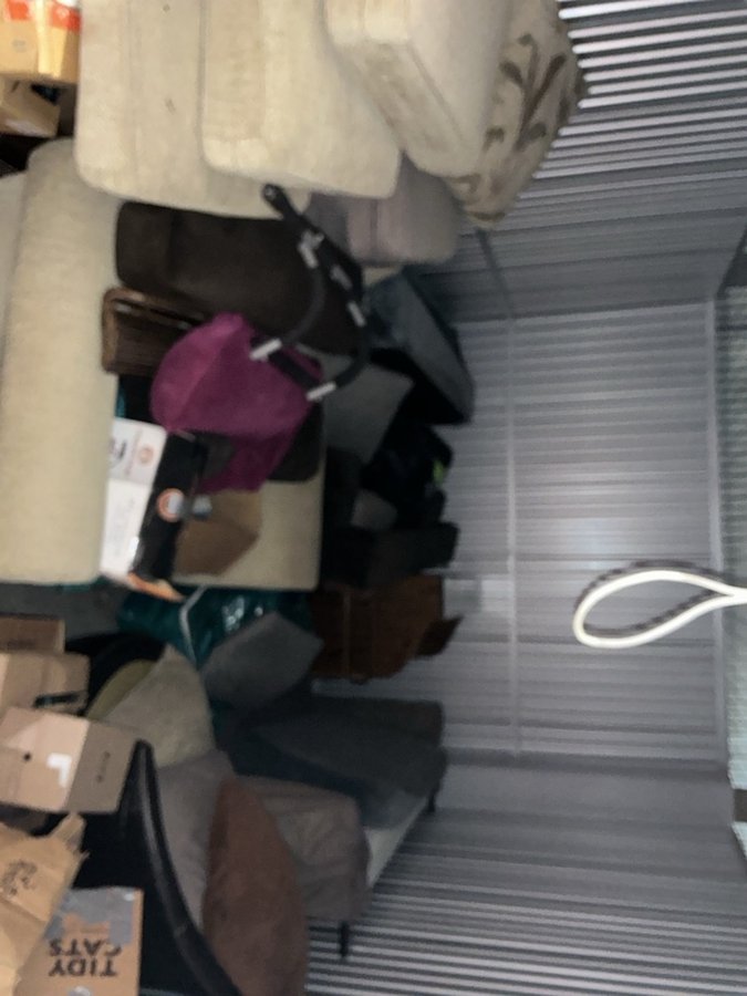 10 x 15 storage unit in Alexandria, VA