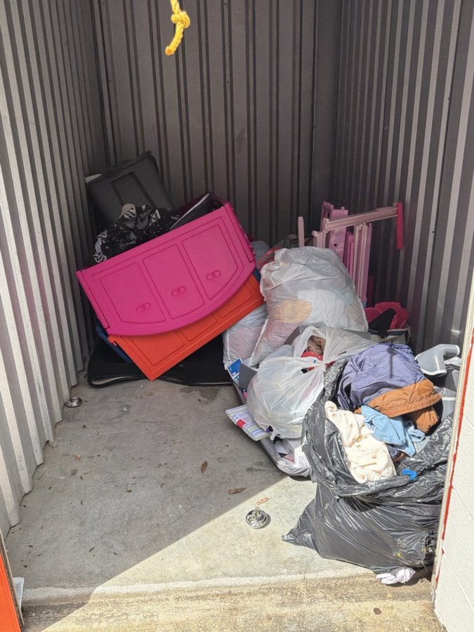 5 x 10 storage unit in Petersburg, VA