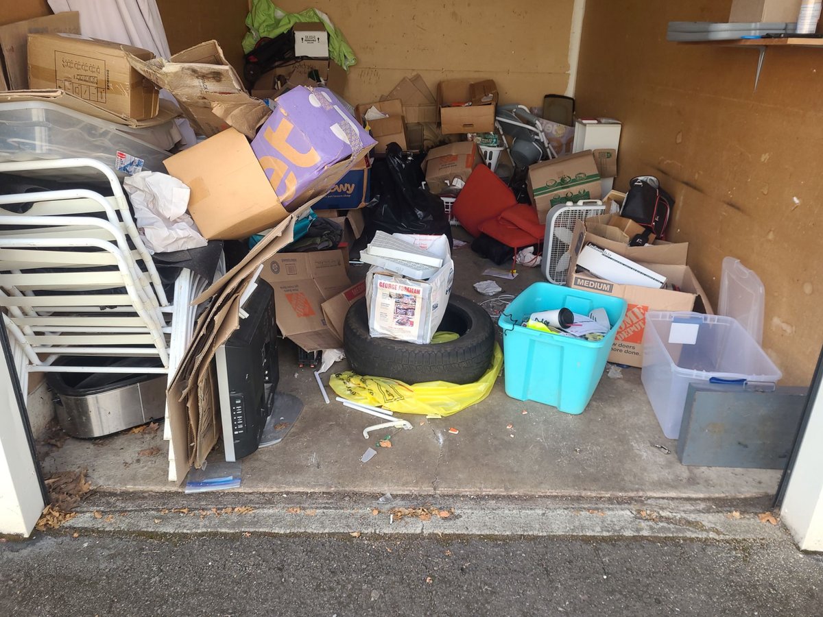 10 x 15 storage unit in Happy Valley, OR