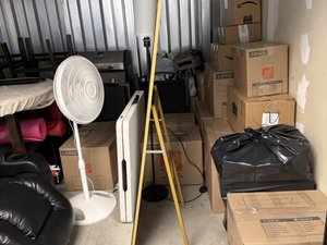 10 x 10 storage unit in Chester, VA