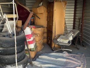 10 x 15 storage unit in Indianapolis, IN