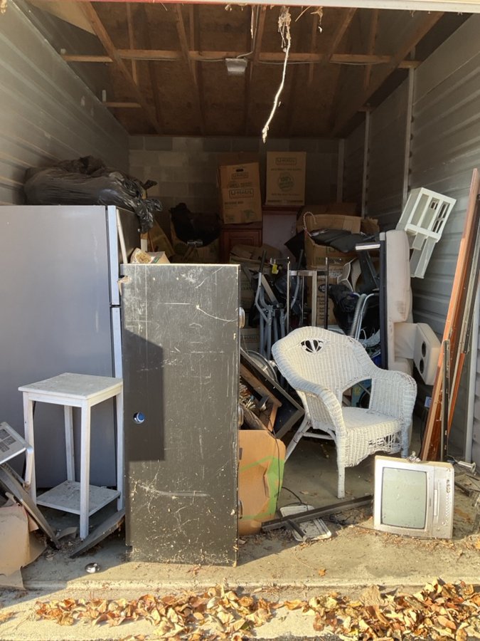 10 x 20 storage unit in Indianapolis, IN