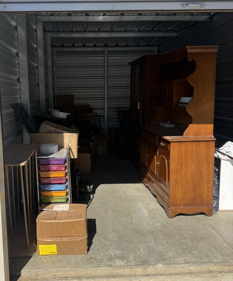 10 x 20 storage unit in Dyersburg, TN