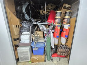 10 x 10 storage unit in Pembroke Pines, FL