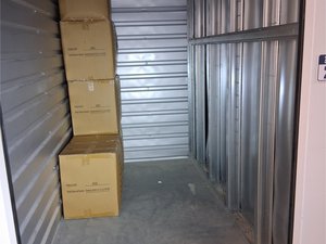 5 x 10 storage unit in Fremont, CA