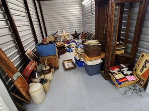 10 x 20 storage unit in Midlothian, VA