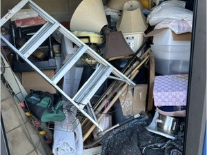 6 x 8 storage unit in Crest Hill, IL