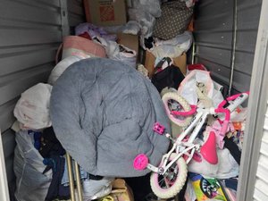 5 x 10 storage unit in Sarasota, FL