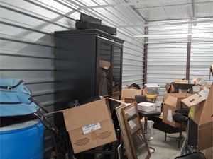 10 x 25 storage unit in Randallstown, MD