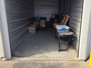 7 x 21 storage unit in Taylor, TX