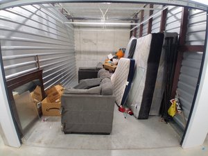 10 x 30 storage unit in Randallstown, MD