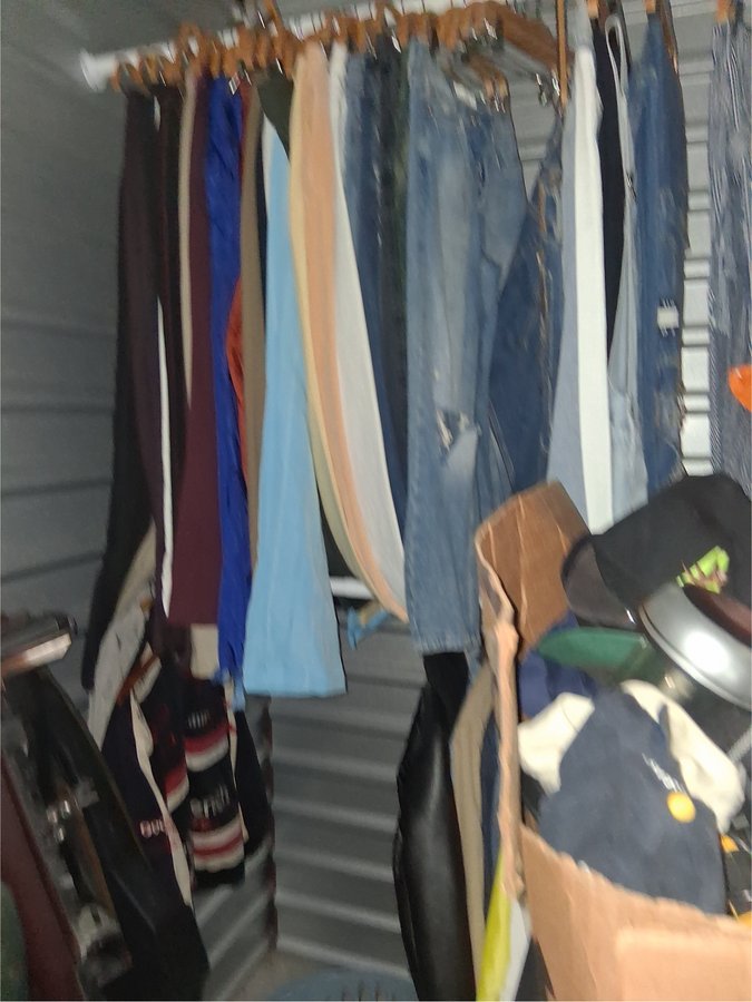 5 x 15 storage unit in Baltimore, MD