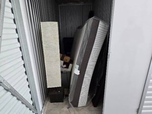 5 x 10 storage unit in Houston, TX