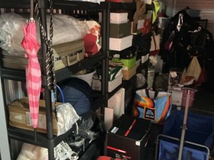 10 x 20 storage unit in Alexandria, VA
