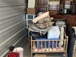 10 x 10 storage unit in York, PA